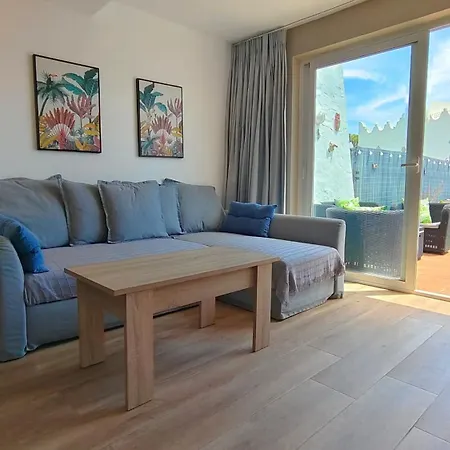 Marbella Golf 85 *