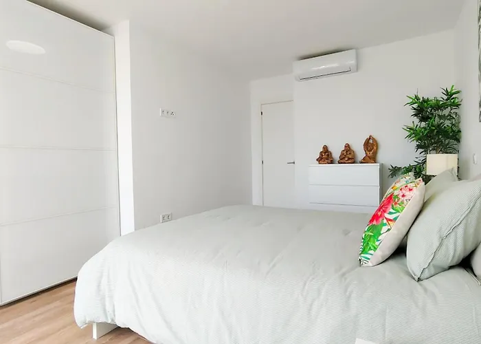 Marbella Golf 85 بلايا ديل إنغلز